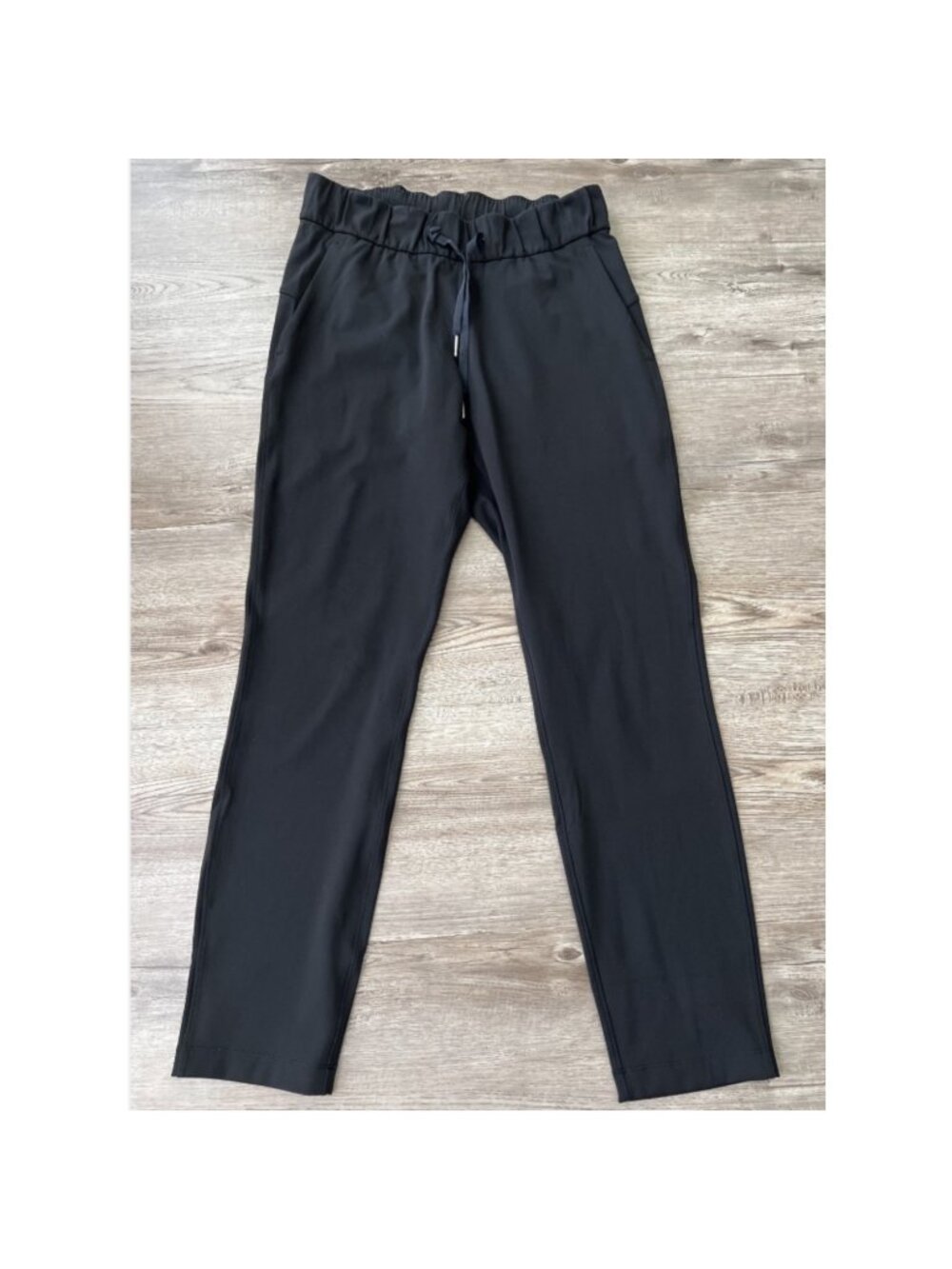 Lululemon On the Fly 7/8 Pant Womens 4 Black Luxtreme Discontinued Drawcord Crop